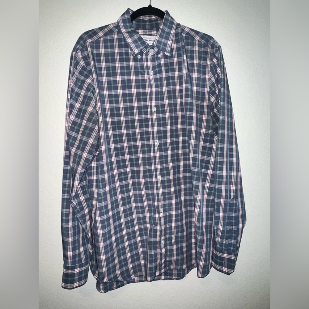 Mizzen and main men’s dress shirt. XL Trim Fit